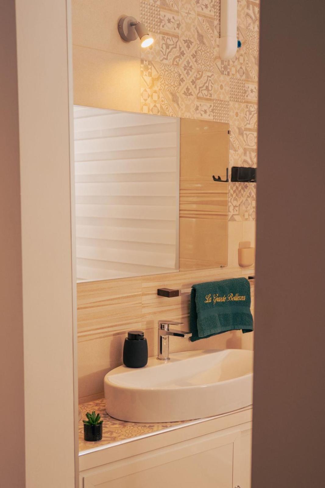 타란토 La Grande Bellezza B&B 외부 사진